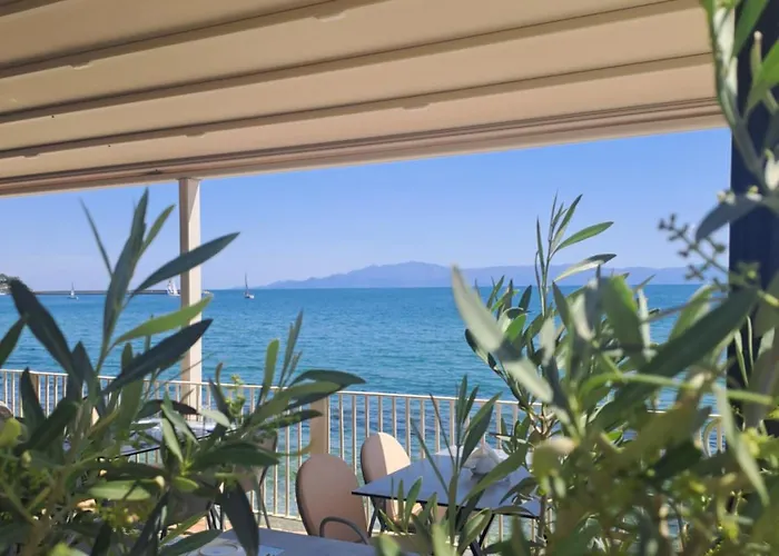 Giorgio Deluxe Apartments